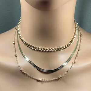 Stylish Gold Layered Necklace Set